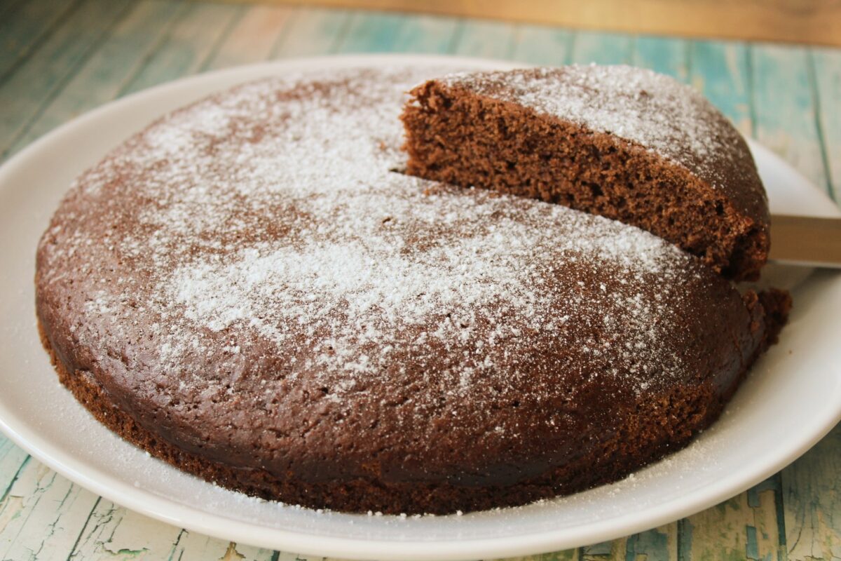 Express-Schokoladenkuchen auf Butterbasis. Einfacher geht es nicht