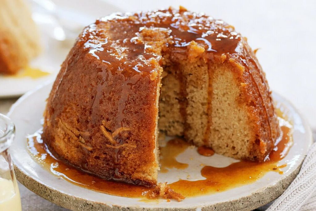 Wie macht man den perfekten hausgemachten Pudding ohne Puddingform?