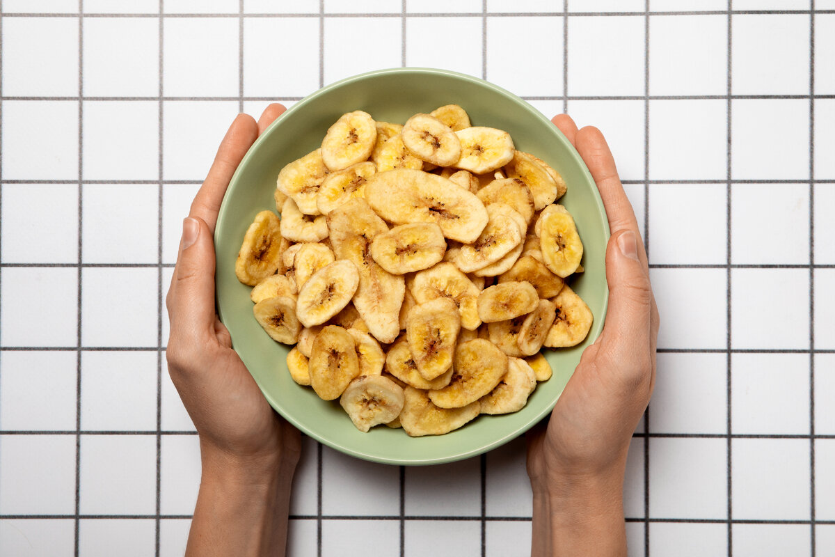 Snack mit Bananenchips