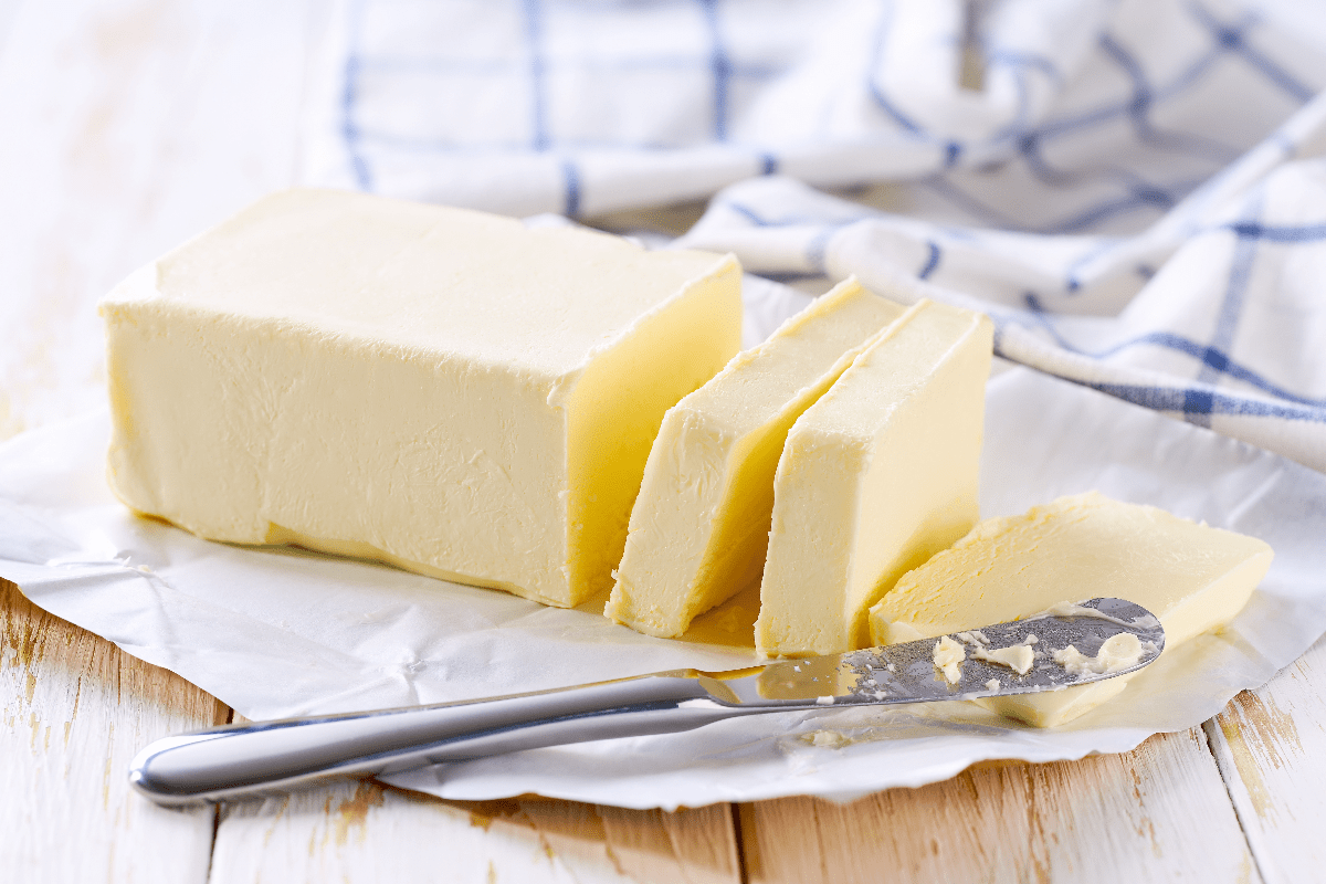 Nicht im Kühlschrank, nicht auf dem Küchentisch. So wird Butter aufbewahrt. So bleibt sie sogar zwei Wochen lang frisch