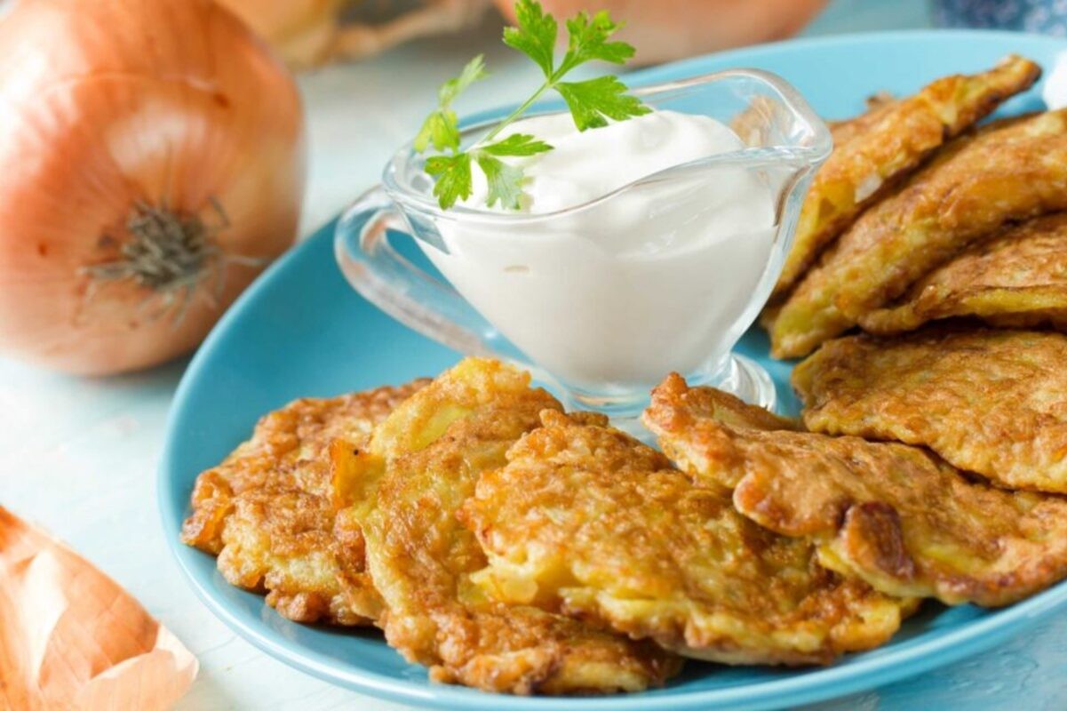 Ich brate sie in einer Schüssel und sie sind sofort weg. Knusprig wie Chips, zart wie eine Wolke