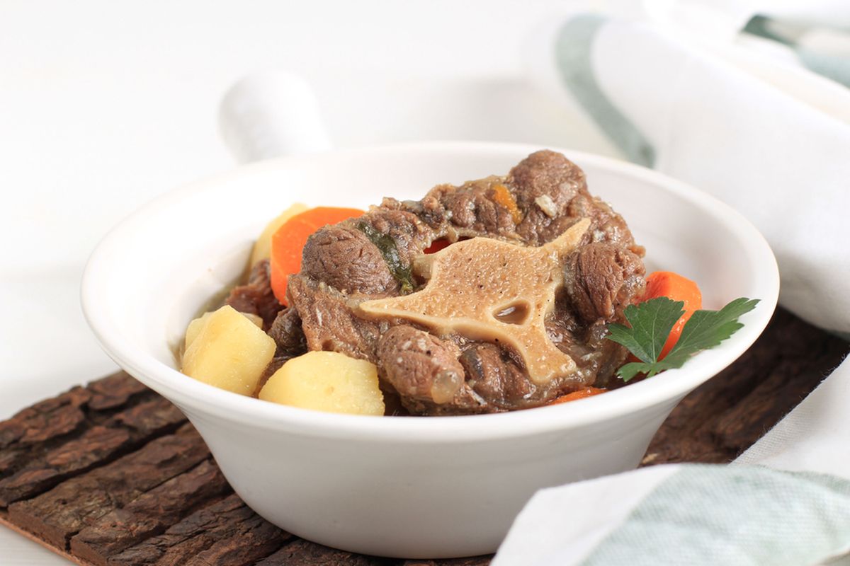 Wir haben diese Suppe lange Zeit vergessen. Sie ist lecker, wärmend und wirkt wie Balsam auf die Gelenke.