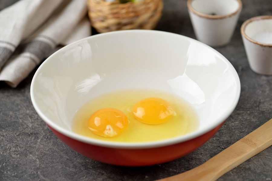 Eier in der Tasse: viel gesünder und leckerer als aus der Pfanne und in weniger als einer Minute in der Mikrowelle fertig