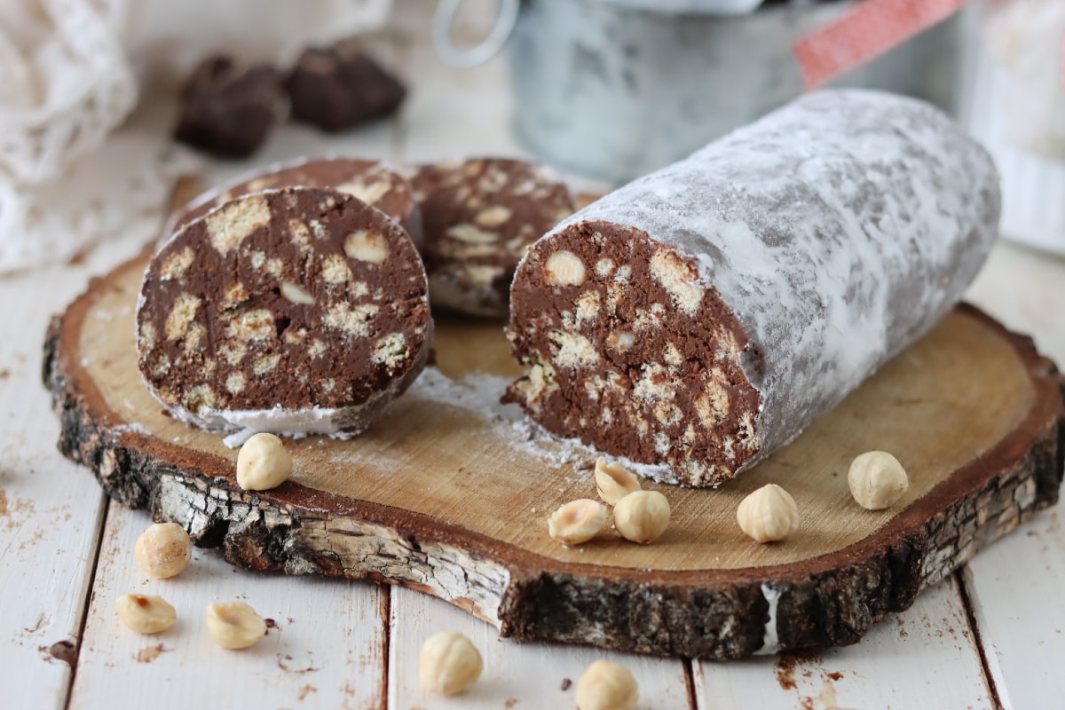 Dieses Dessert sorgte für Furore, als es bei der Namenstagsfeier meiner Tante serviert wurde. Rezept für den Kuchen „Salzson“