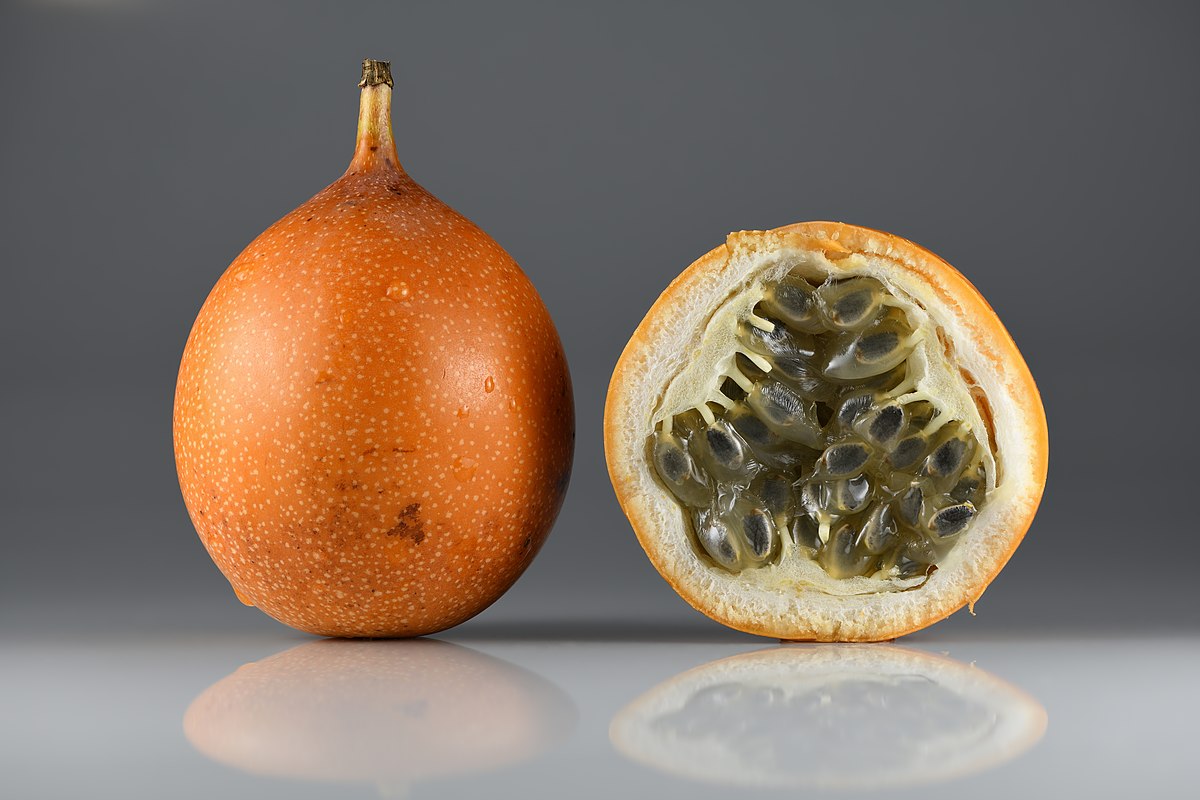 Sie schmeckt wie eine Mischung aus Ananas, Stachelbeere und Pfirsich. Kaufen Sie diese Frucht auf Vorrat, denn sie ist gut für das Herz, hilft beim Abnehmen und baut Stress ab.