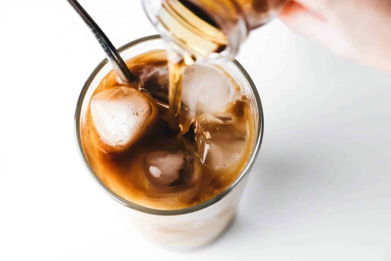Kann Schlafstörungen, Fettleber und Schwankungen des Blutzuckerspiegels verursachen – drei Kaffeesorten, die man besser meiden sollte