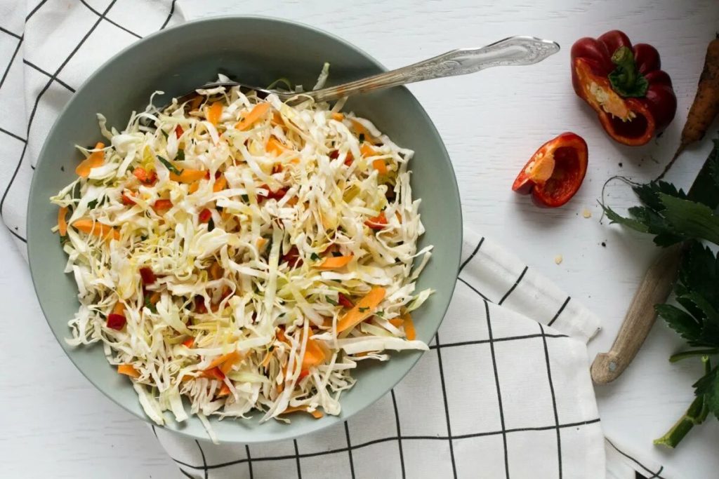 Kohl-Apfel-Salat: leicht, belebend, „für jeden Tag“