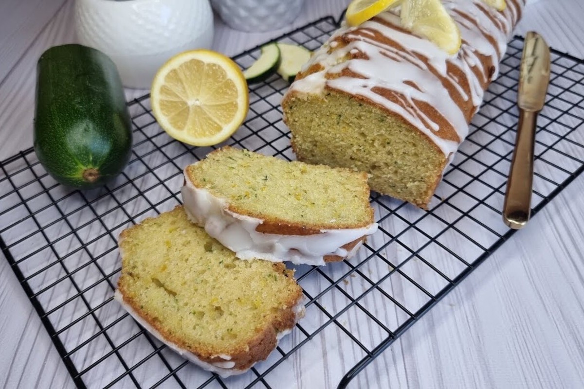 Ihre Gäste werden überrascht sein, woraus dieser Kuchen zubereitet wurde. Er ist locker und sehr lecker