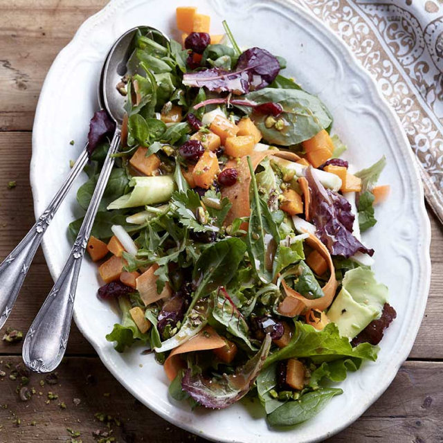 Spinatsalat mit gebackenem Kürbis