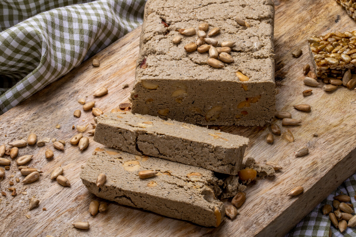 Aus drei Zutaten bereite ich leckere Halva zu