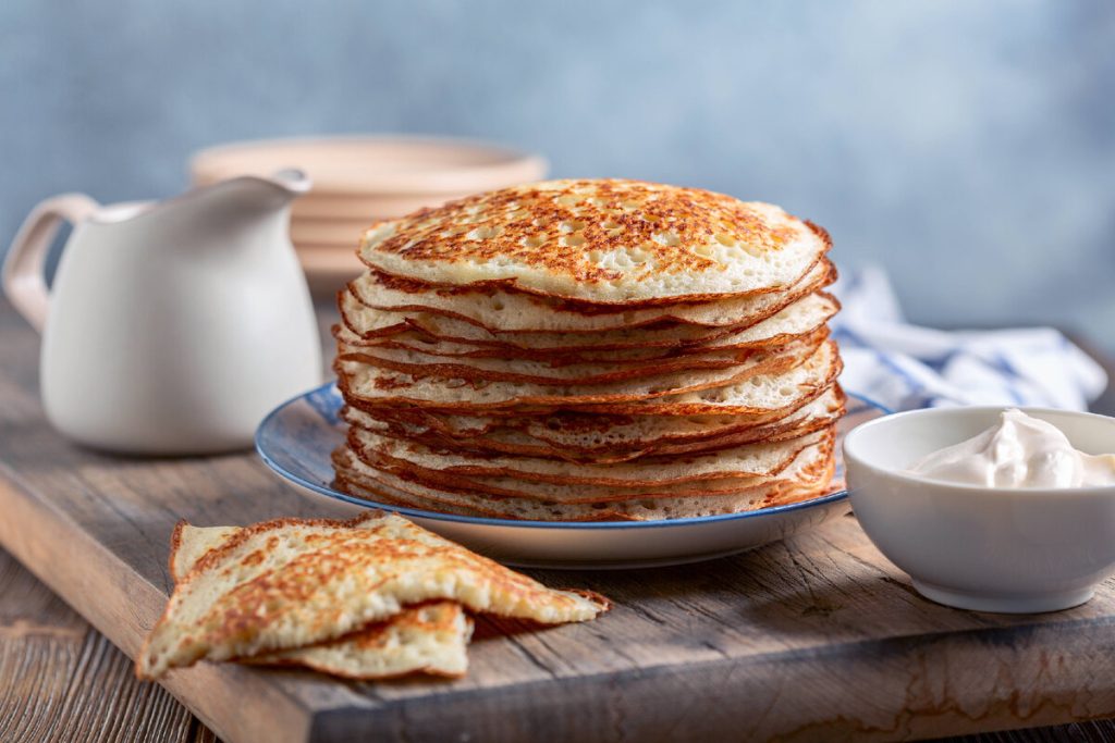 Sie haben solche Pfannkuchen noch nie probiert. Eine Zutat macht sie so fluffig wie eine Wolke.