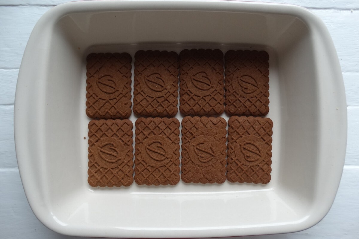 Der Puddingkuchen ist der Hit meiner Mutter. Jedes Mal, wenn sie ihn zubereitete, habe ich die Creme aus der Schüssel geleckt.